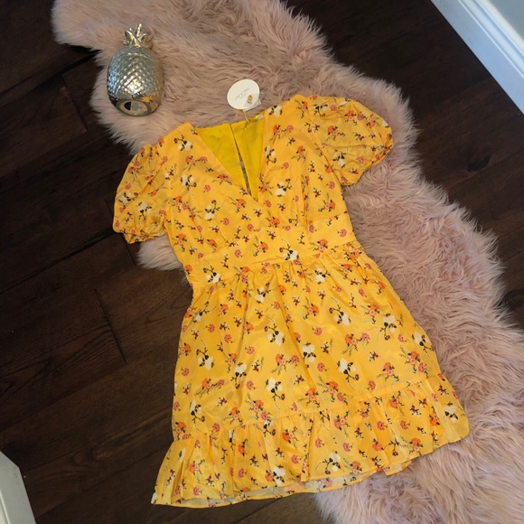 La Maison Tululah Dress - Picture 4 of 4